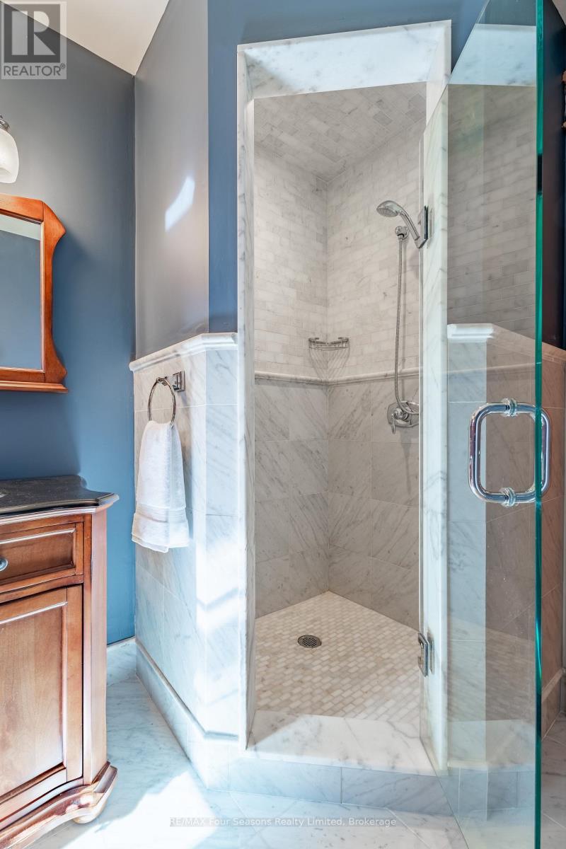 805 Eastdale Drive, Wasaga Beach, Ontario  L9Z 2R5 - Photo 34 - S12564154