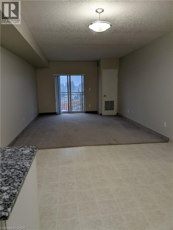 239 Auburn Drive Unit# 611, Waterloo, Ontario  N2K 0B7 - Photo 5 - 40789663