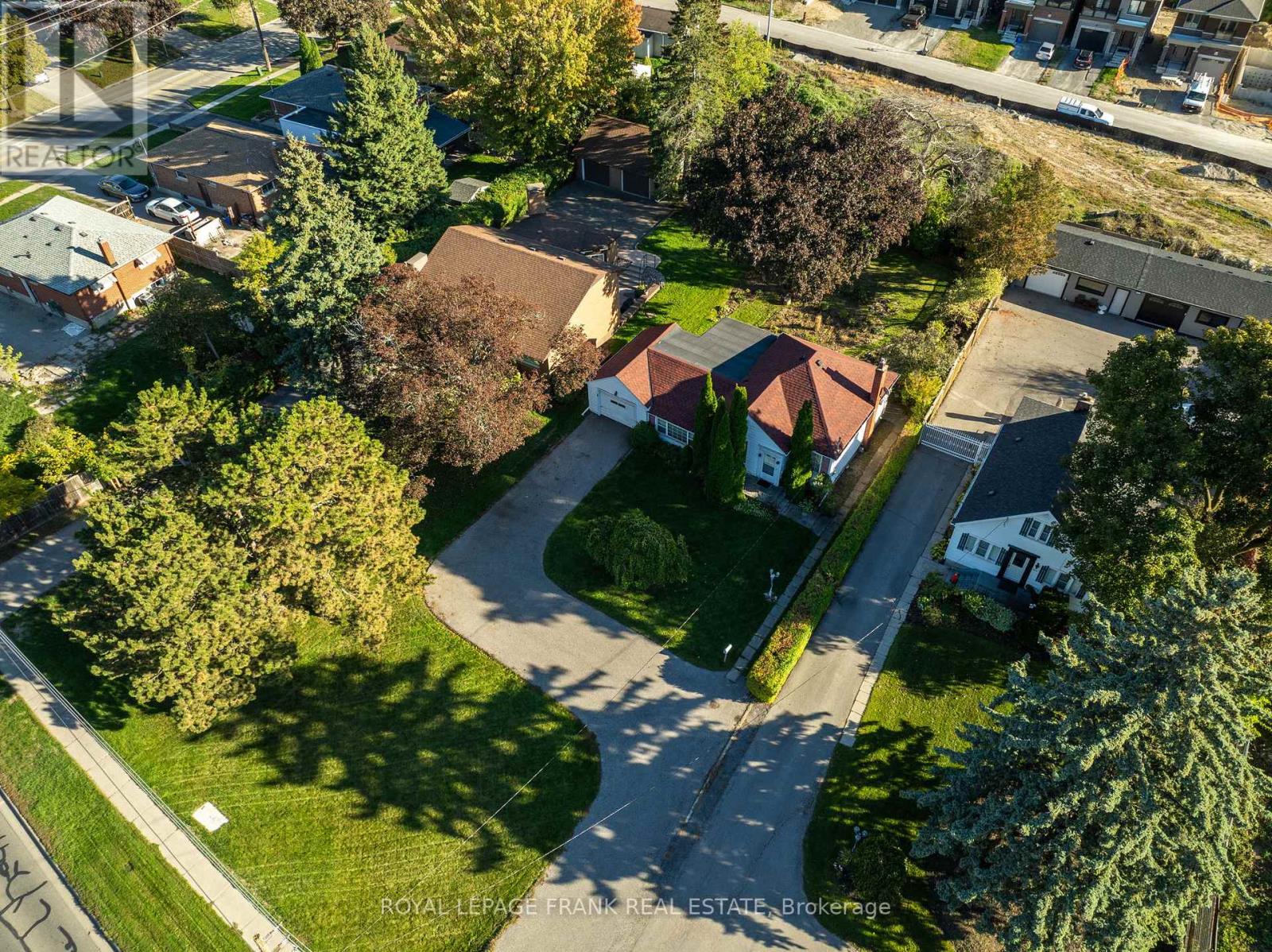 1033 King Street E, Oshawa, Ontario  L1H 1H4 - Photo 10 - E12564050