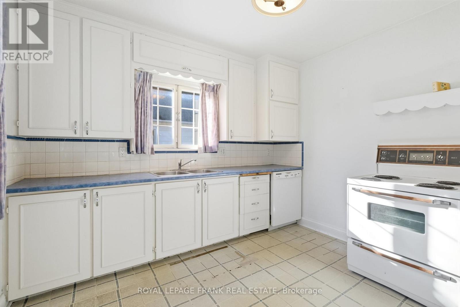 1033 King Street E, Oshawa, Ontario  L1H 1H4 - Photo 28 - E12564050