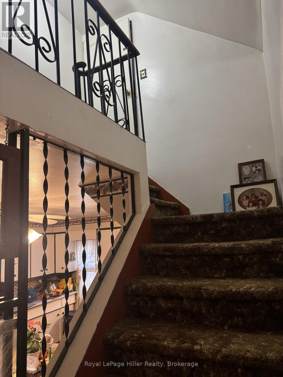 361 Nelson Street, Stratford, Ontario  N5A 2K7 - Photo 7 - X12564192