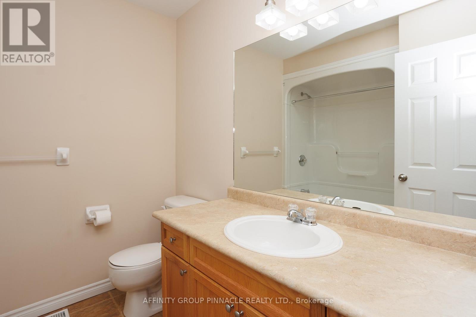 10 Champlain Boulevard, Kawartha Lakes, Ontario  K9V 0H9 - Photo 18 - X12564246