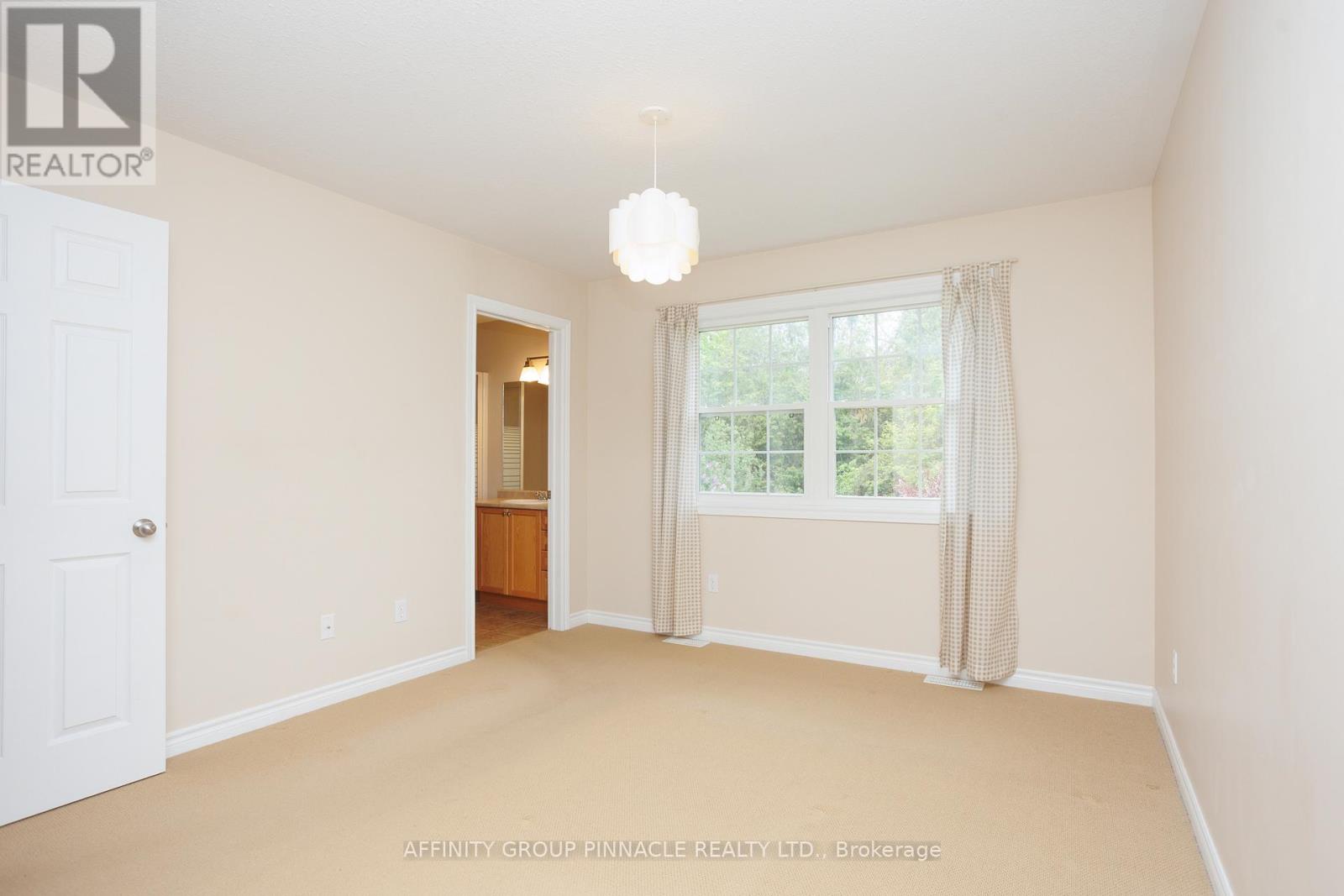 10 Champlain Boulevard, Kawartha Lakes, Ontario  K9V 0H9 - Photo 23 - X12564246