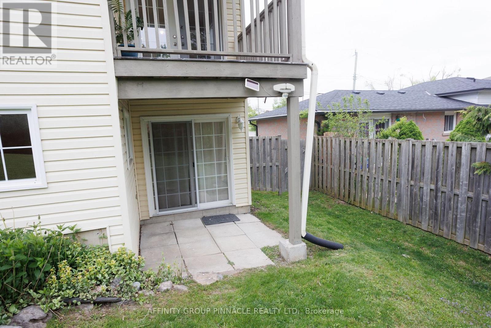 10 Champlain Boulevard, Kawartha Lakes, Ontario  K9V 0H9 - Photo 42 - X12564246