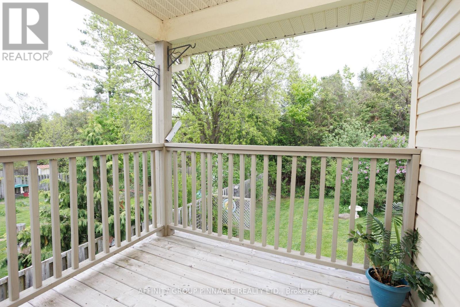 10 Champlain Boulevard, Kawartha Lakes, Ontario  K9V 0H9 - Photo 43 - X12564246