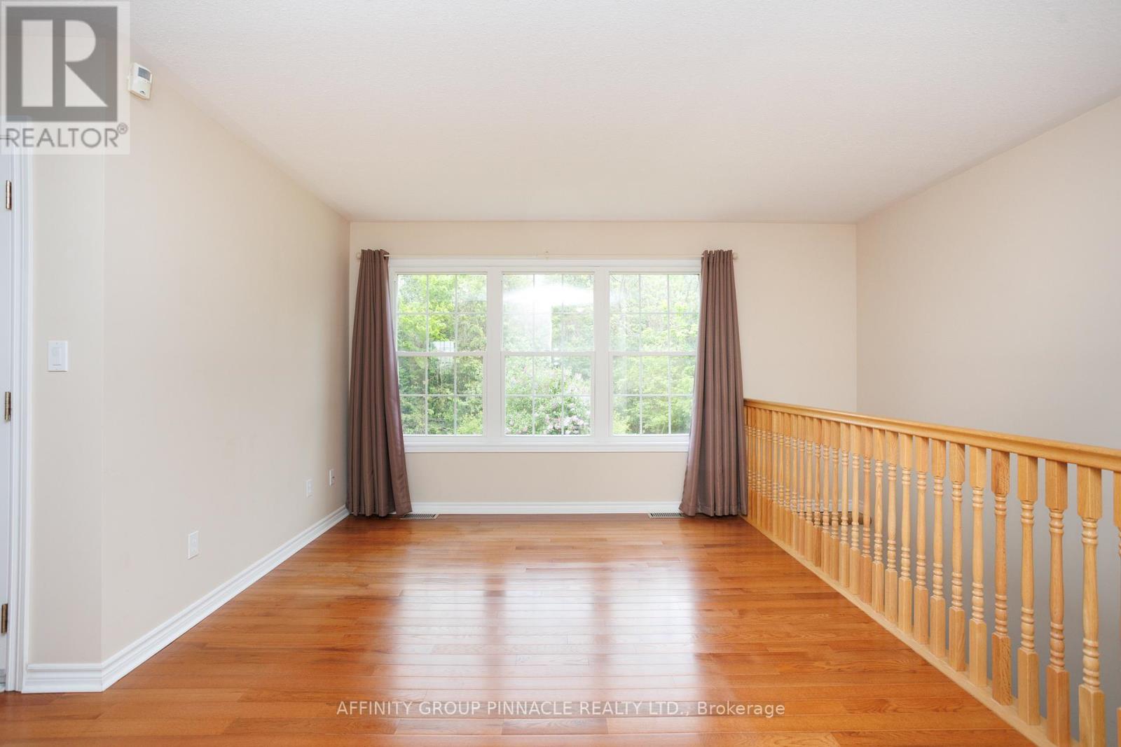 10 Champlain Boulevard, Kawartha Lakes, Ontario  K9V 0H9 - Photo 6 - X12564246