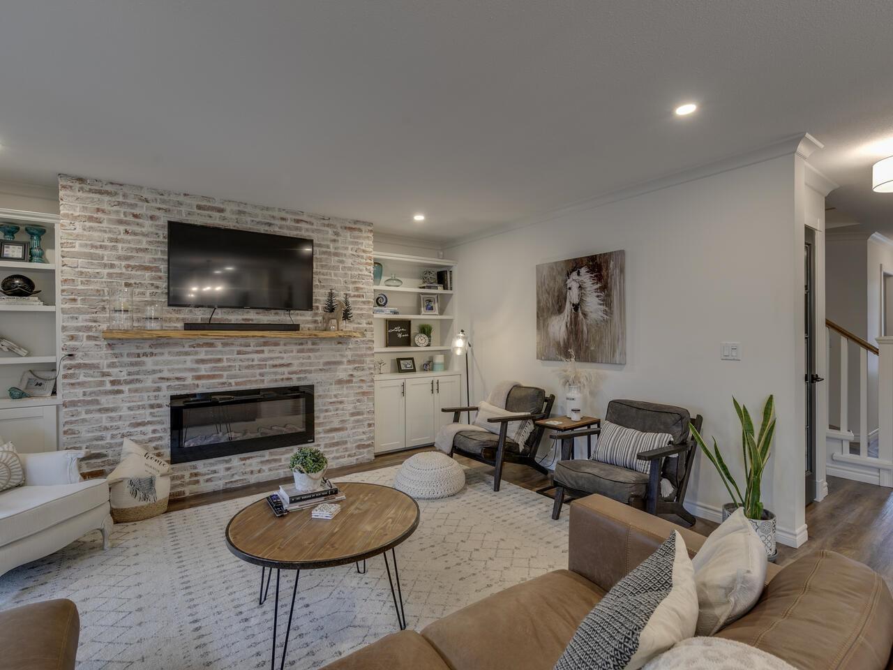 8060 Melburn Drive, Mission, British Columbia V2V 7B6 - Photo 10 - R3063417