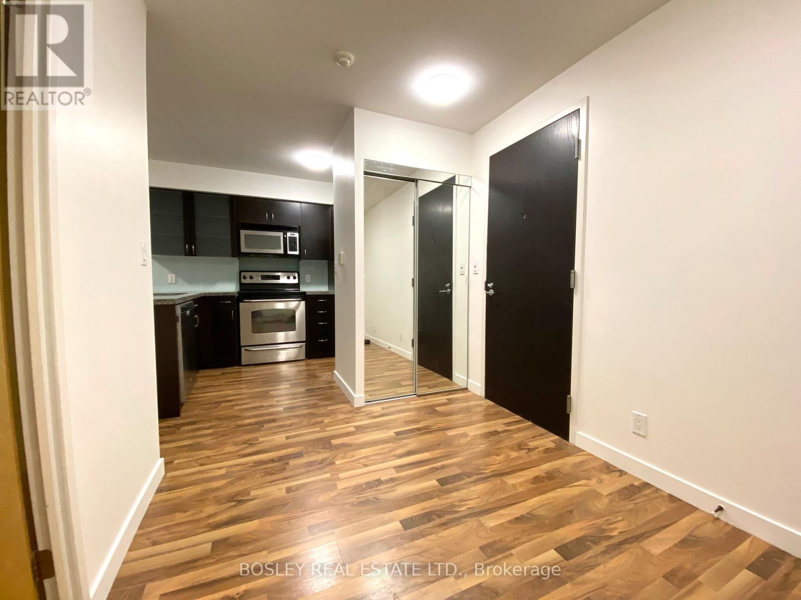 211 - 1005 King Street, Toronto, Ontario  M6K 3M8 - Photo 3 - C12564076