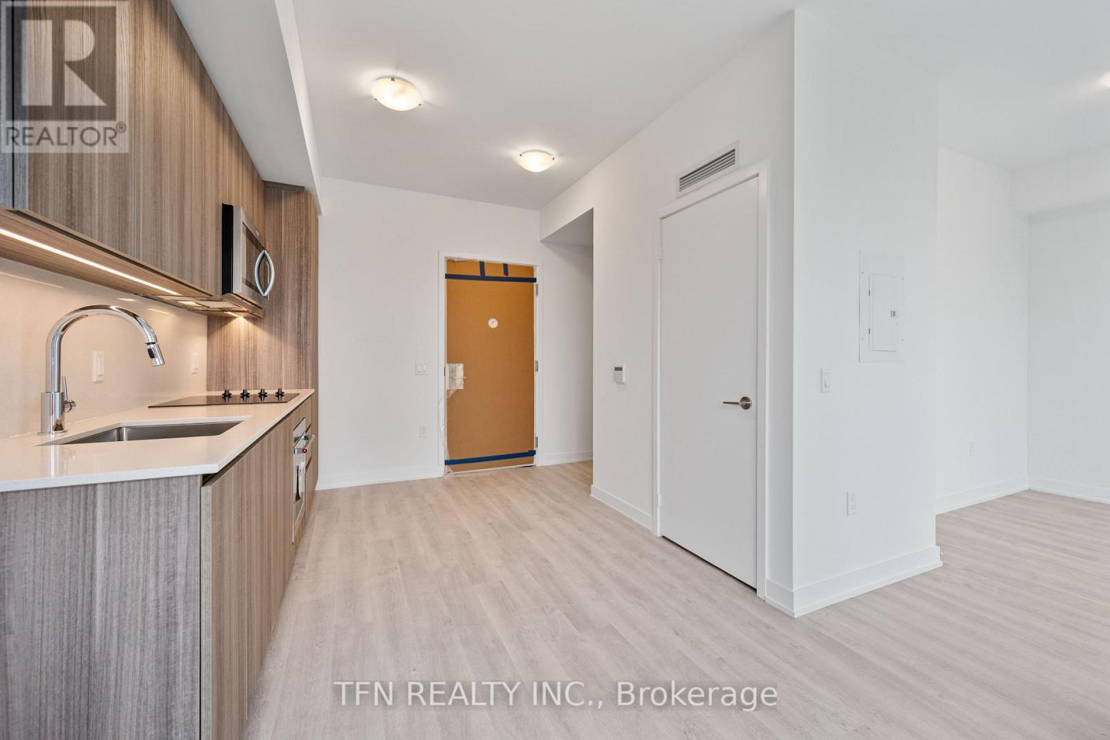 1302 - 15 Richardson Street, Toronto, Ontario  M5A 0Y5 - Photo 5 - C12564110