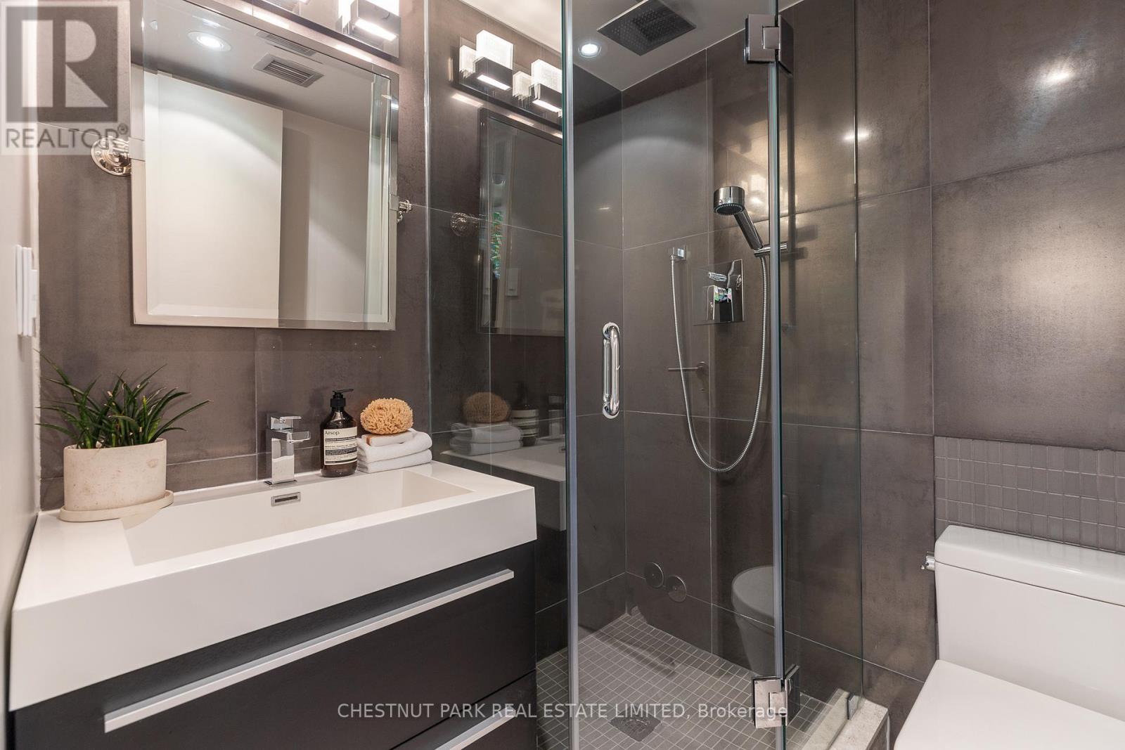 1406 - 20 Avoca Avenue, Toronto, Ontario  M4T 2B8 - Photo 19 - C12564168