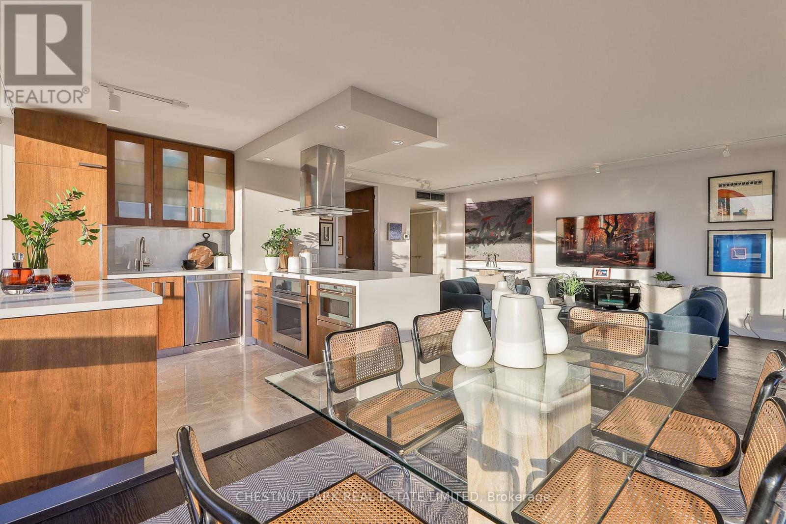 1406 - 20 Avoca Avenue, Toronto, Ontario  M4T 2B8 - Photo 5 - C12564168