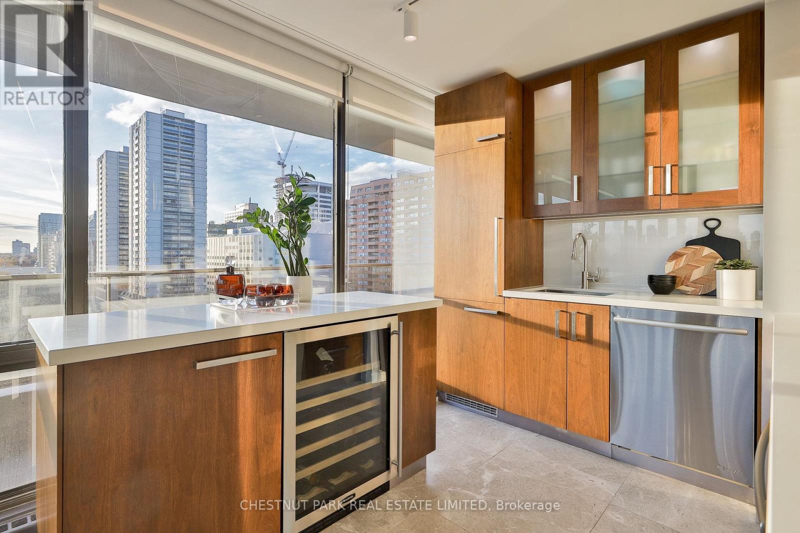 1406 - 20 Avoca Avenue, Toronto, Ontario  M4T 2B8 - Photo 8 - C12564168