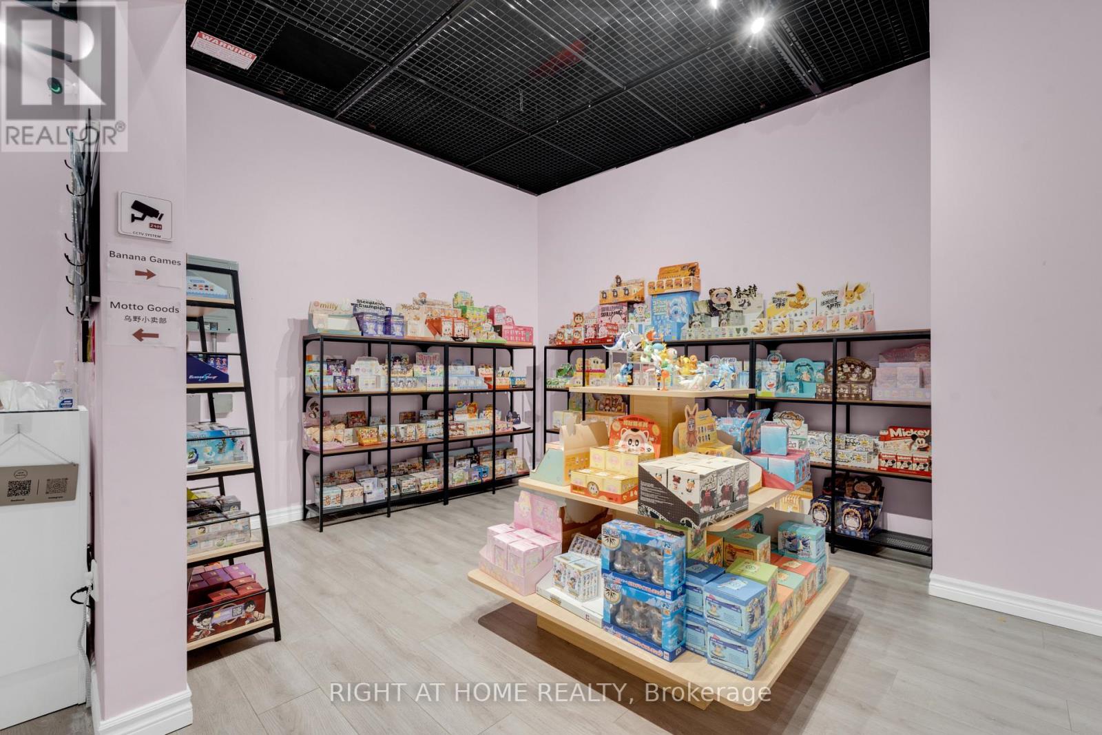 64 - 384 Yonge Street, Toronto, Ontario  M5B 1S8 - Photo 13 - C12564236