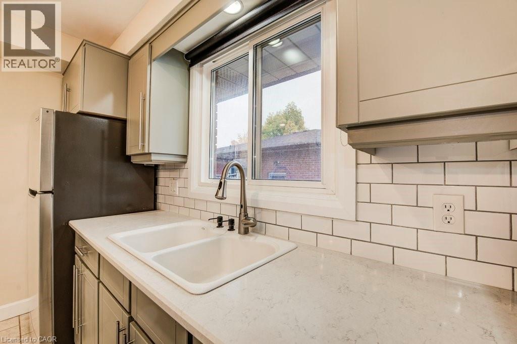 92 Brant Avenue, Guelph, Ontario  N1E 1G3 - Photo 9 - 40781838