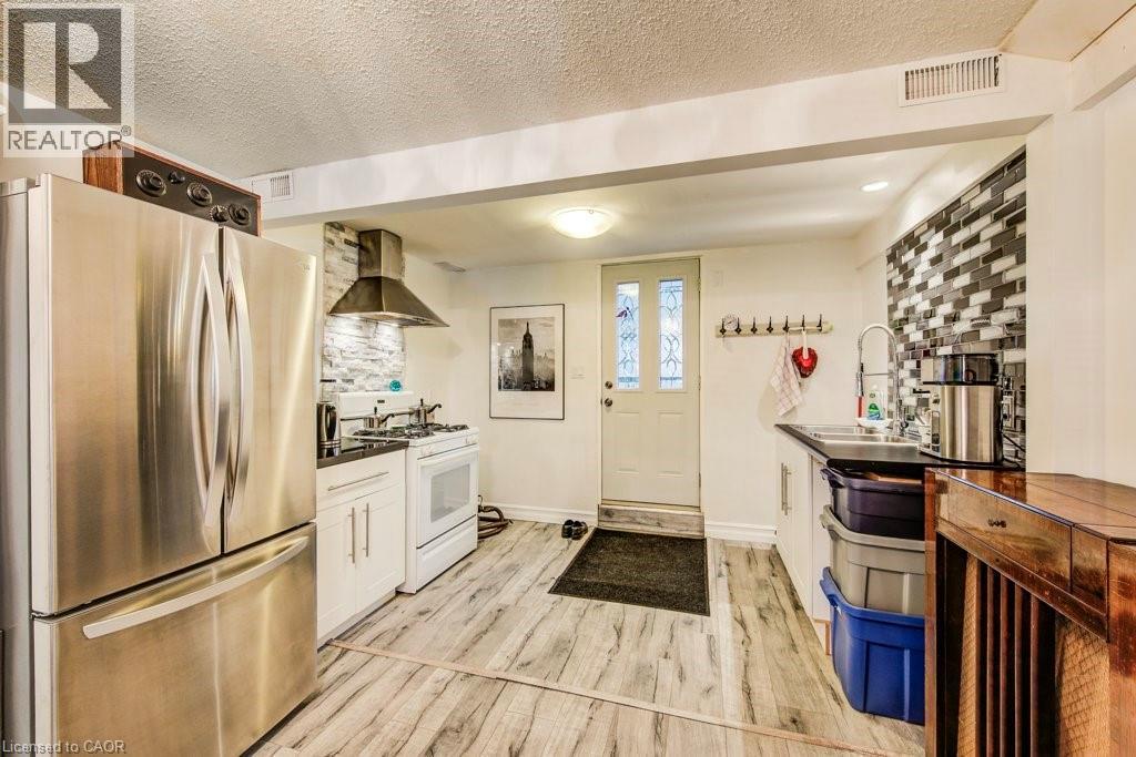 92 Brant Avenue, Guelph, Ontario  N1E 1G3 - Photo 35 - 40781838