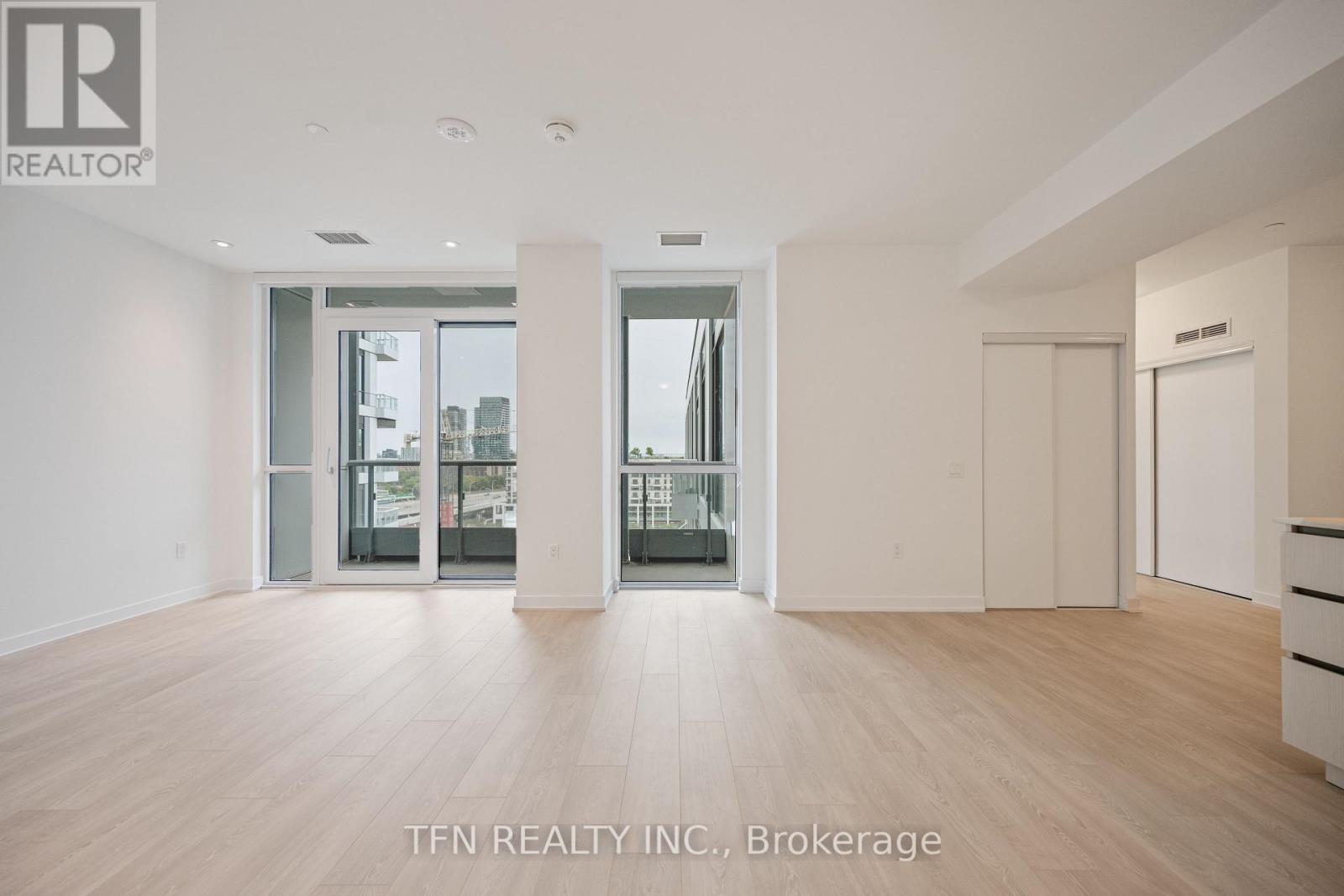 1113 - 15 Richardson Street, Toronto, Ontario  M5A 0Y5 - Photo 3 - C12564104