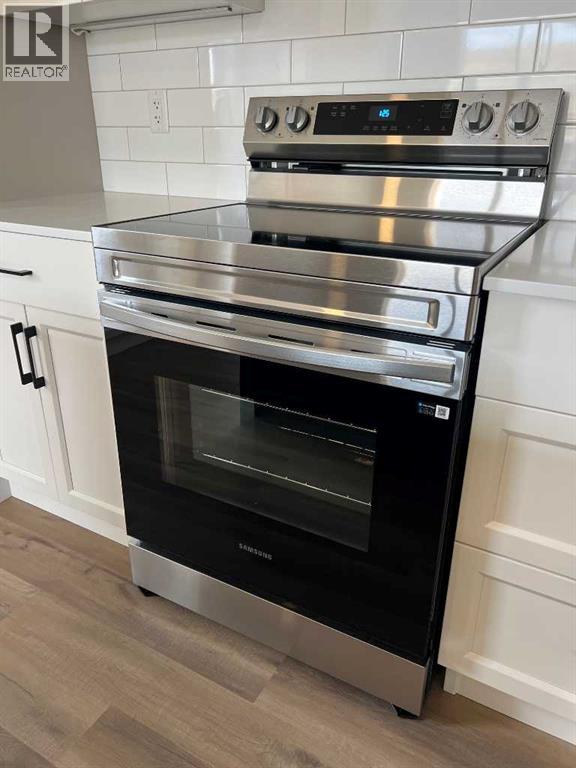 5 Gray Close, Sylvan Lake, Alberta  T4S 0W4 - Photo 11 - A2247502