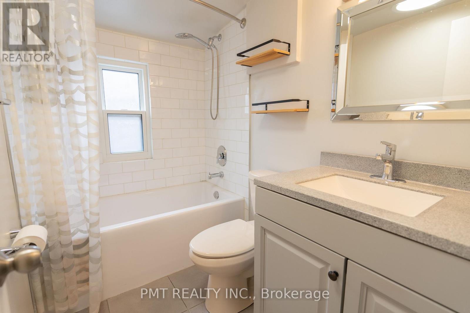 15 Dalecrest Drive, Toronto, Ontario  M4B 1V2 - Photo 15 - E12564144