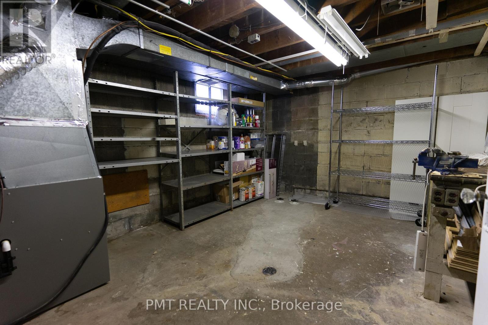 15 Dalecrest Drive, Toronto, Ontario  M4B 1V2 - Photo 19 - E12564144