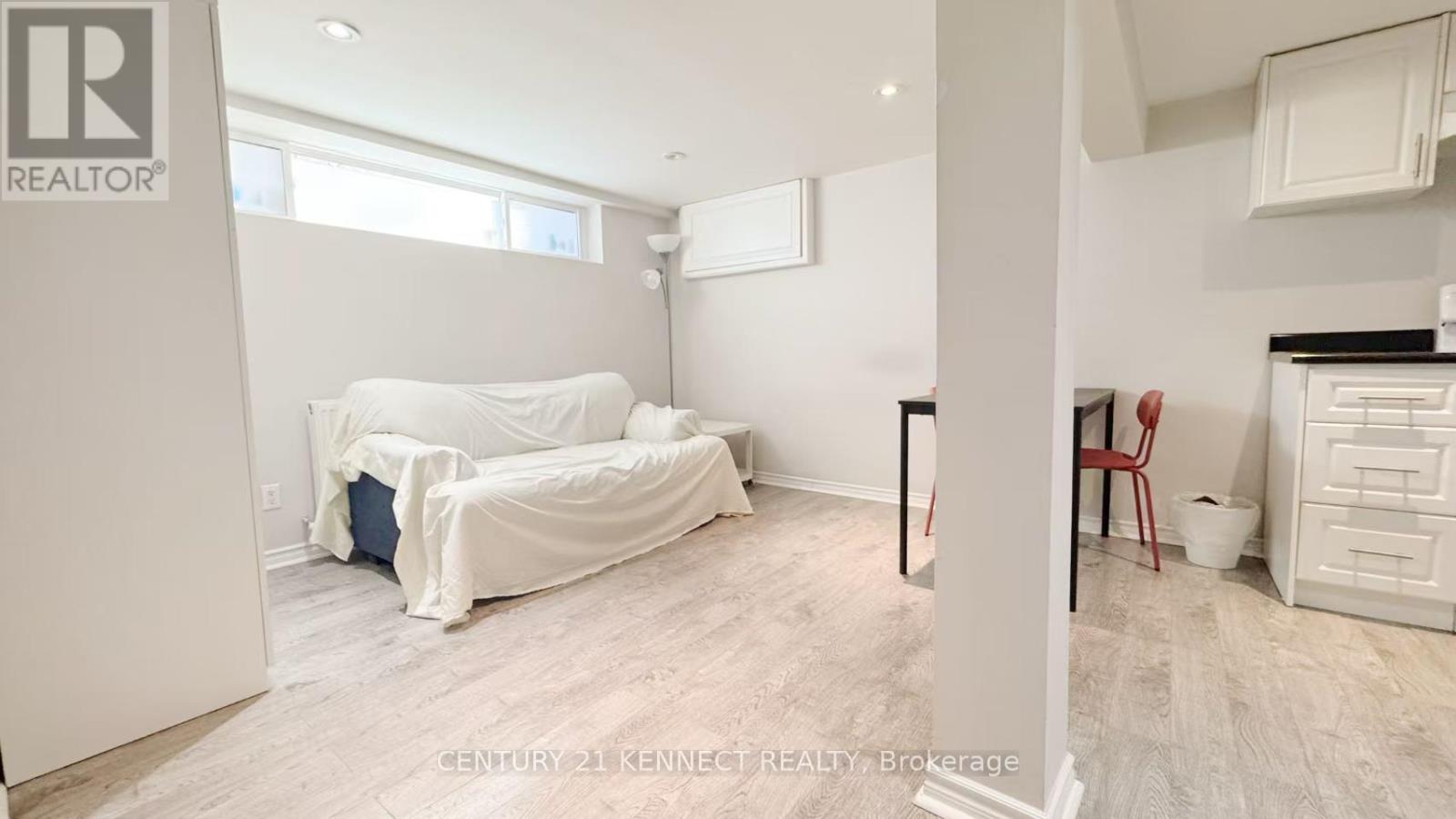 Bsmt 2 - 38 By Pass Court, Toronto, Ontario  M1T 1L1 - Photo 5 - E12564200