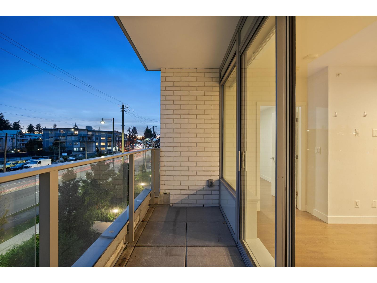 206 13359 Old Yale Road, Surrey, British Columbia V3T 0S4 - Photo 11 - R3069066