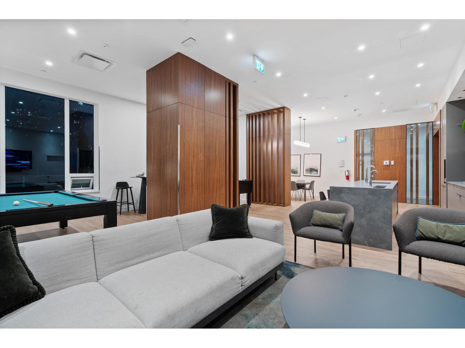 206 13359 Old Yale Road, Surrey, British Columbia V3T 0S4 - Photo 16 - R3069066