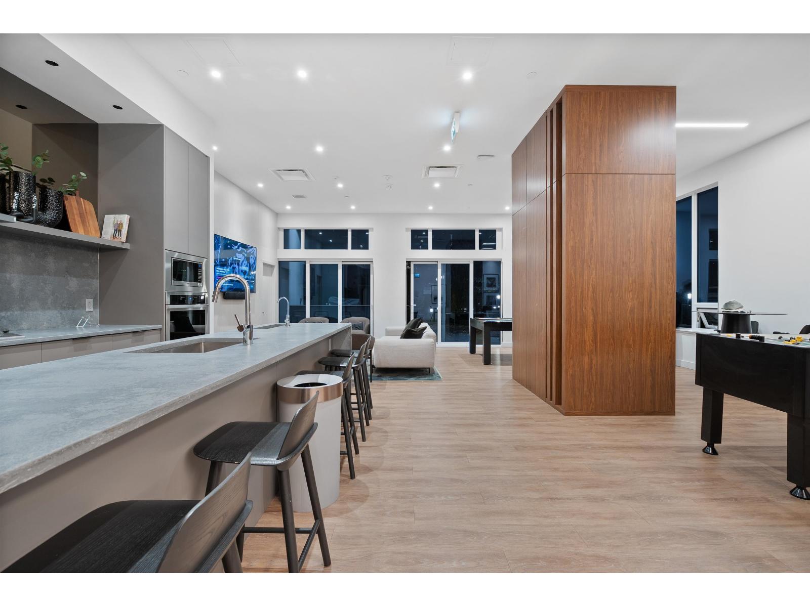 206 13359 Old Yale Road, Surrey, British Columbia V3T 0S4 - Photo 15 - R3069066