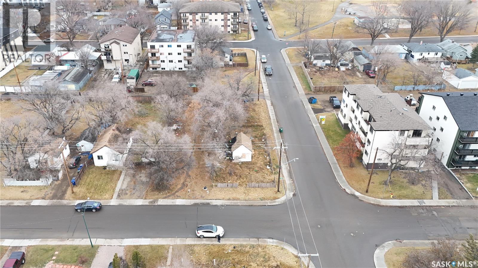 138 V Avenue S, Saskatoon, Saskatchewan  S7M 3E1 - Photo 3 - SK024428