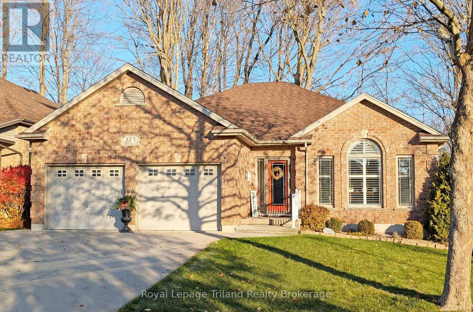 123 FORESTWAY TRAIL, Woodstock, Ontario