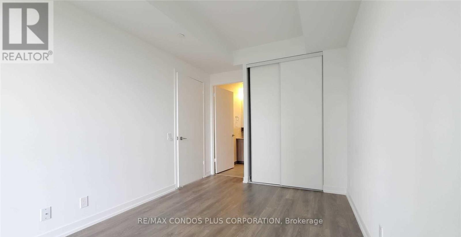 3702 - 898 Portage Parkway, Vaughan, Ontario  L4K 0J6 - Photo 5 - N12564056