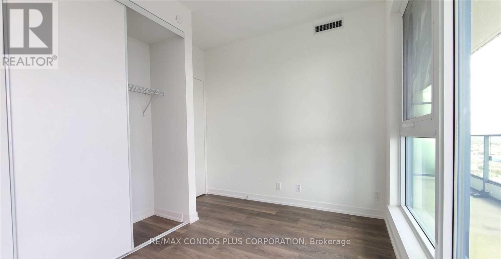 3702 - 898 Portage Parkway, Vaughan, Ontario  L4K 0J6 - Photo 8 - N12564056