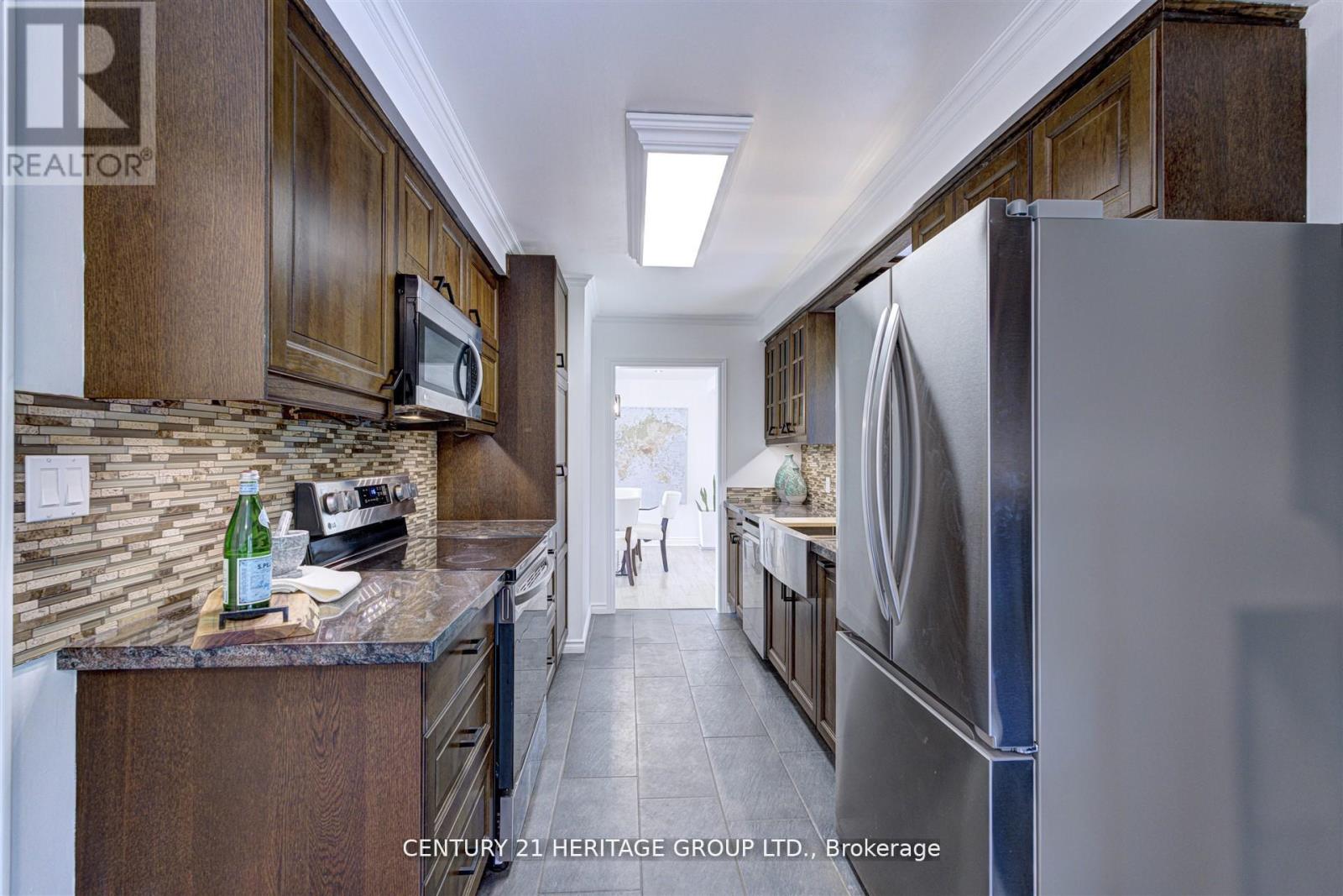 10 Bachly Crescent, King, Ontario  L7B 0E8 - Photo 19 - N12564078