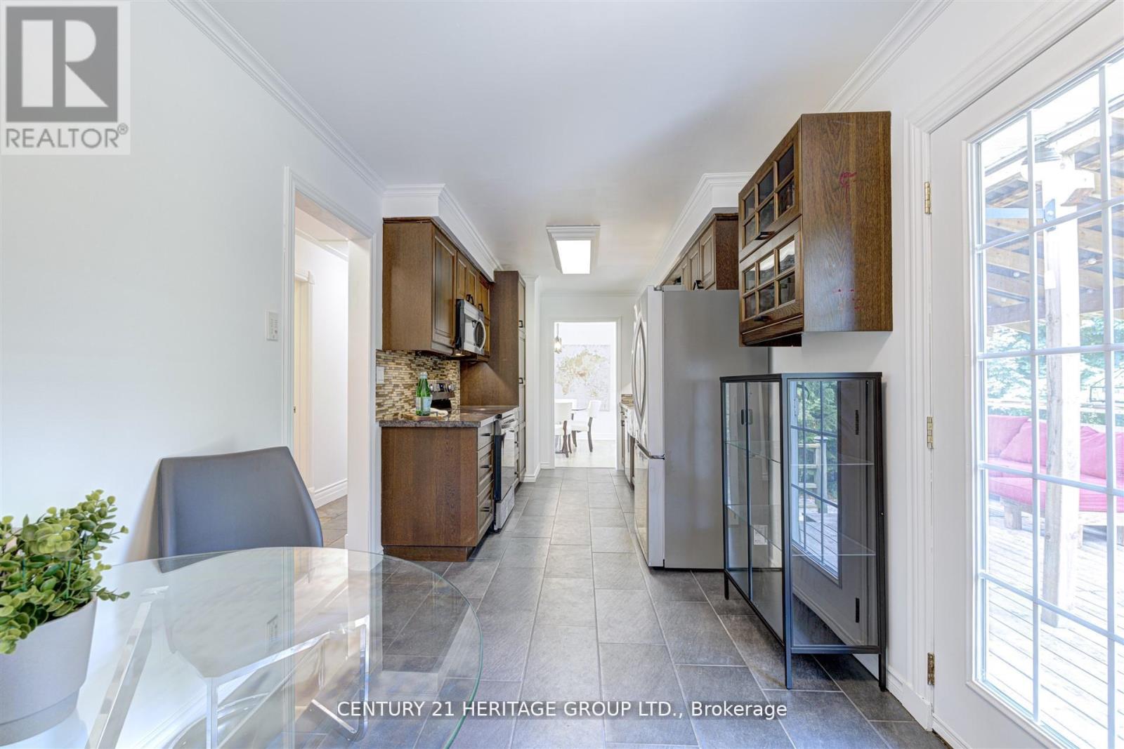 10 Bachly Crescent, King, Ontario  L7B 0E8 - Photo 22 - N12564078