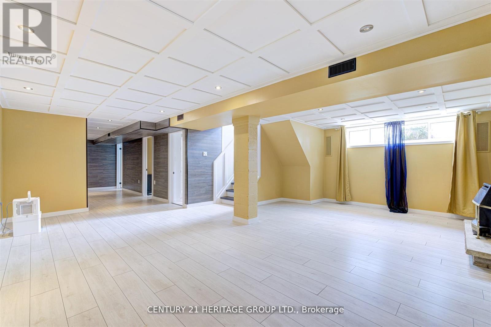 10 Bachly Crescent, King, Ontario  L7B 0E8 - Photo 34 - N12564078