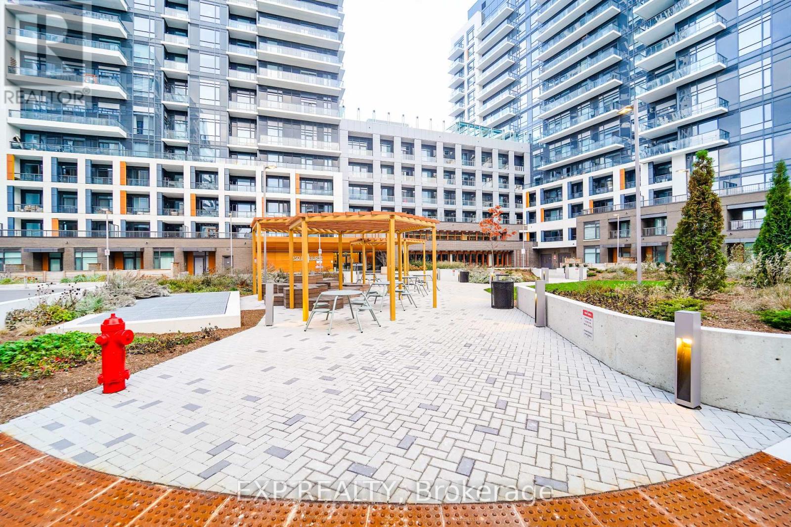 D328 - 8 Beverley Glen Boulevard, Vaughan, Ontario  L4J 0L5 - Photo 39 - N12564090