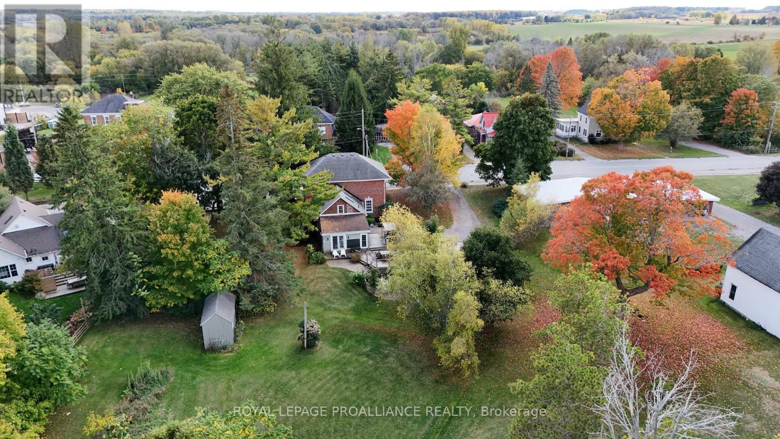 374 Bloomfield Main Street, Prince Edward County (Bloomfield Ward), Ontario  K0K 1G0 - Photo 33 - X12454834