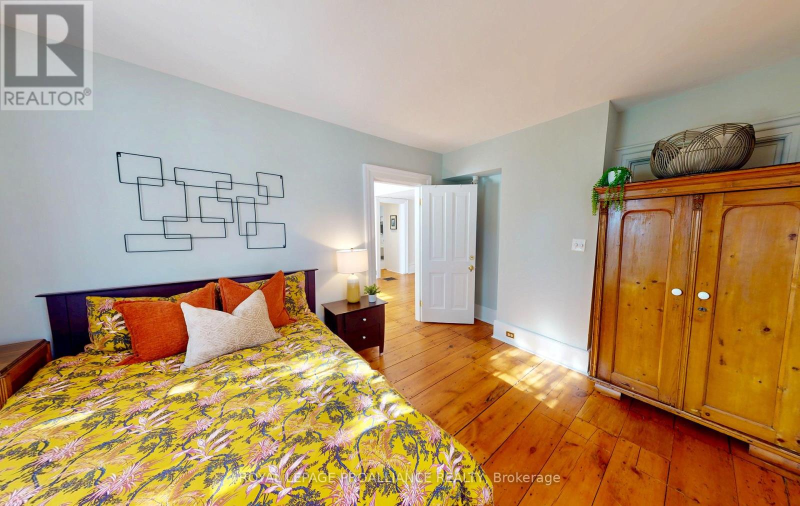 374 Bloomfield Main Street, Prince Edward County (Bloomfield Ward), Ontario  K0K 1G0 - Photo 29 - X12454834