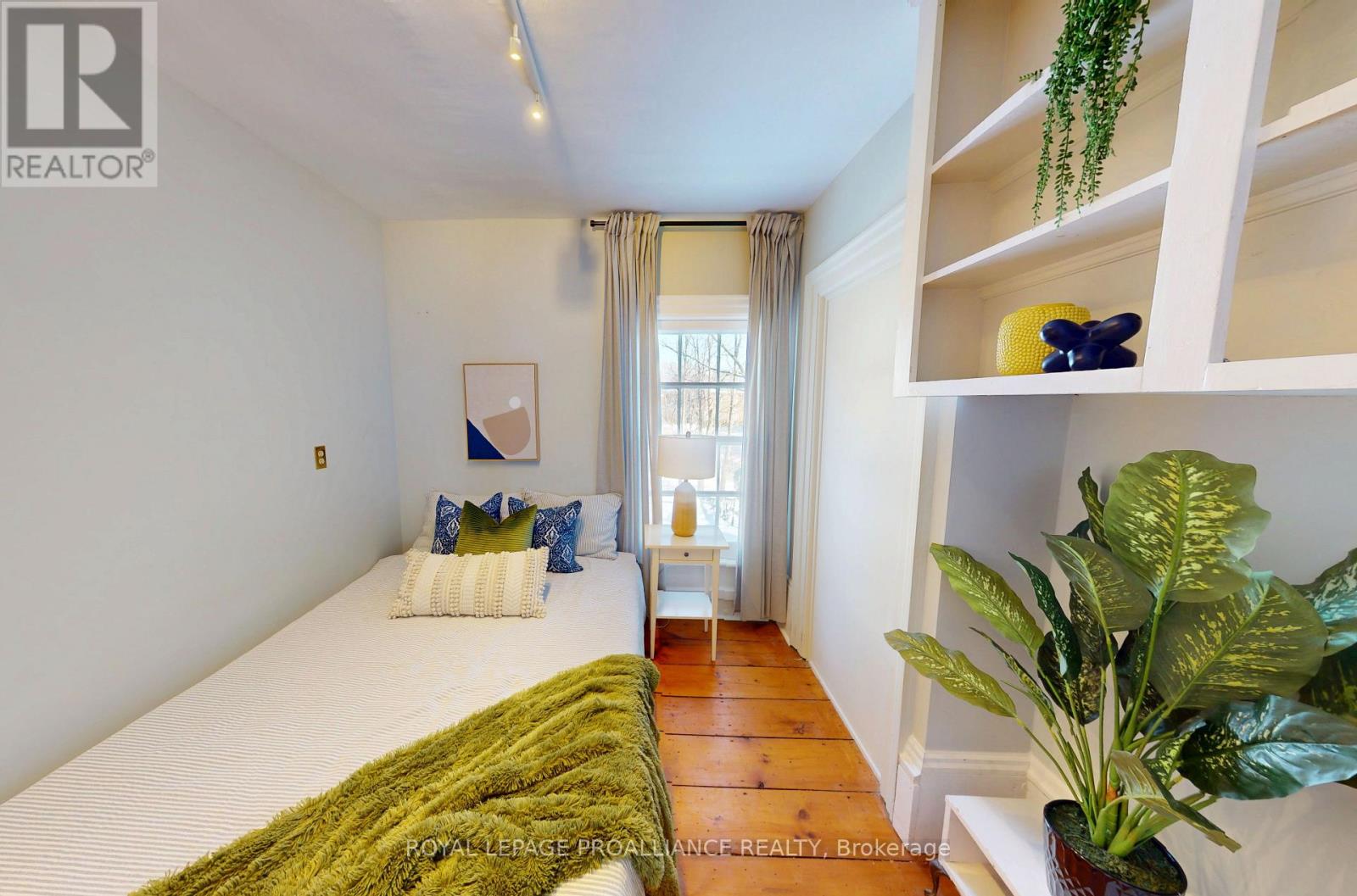 374 Bloomfield Main Street, Prince Edward County (Bloomfield Ward), Ontario  K0K 1G0 - Photo 30 - X12454834