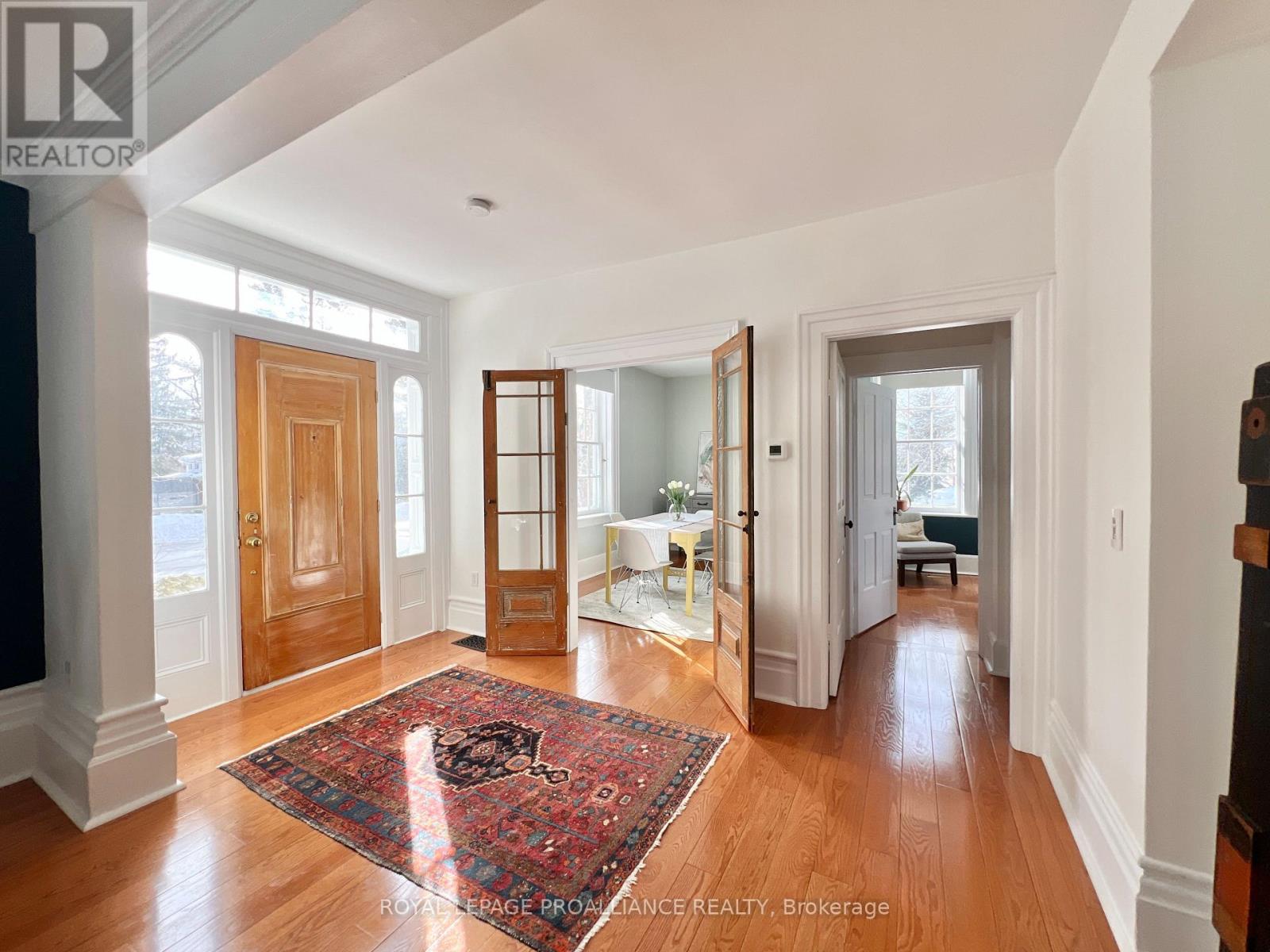 374 Bloomfield Main Street, Prince Edward County (Bloomfield Ward), Ontario  K0K 1G0 - Photo 5 - X12454834