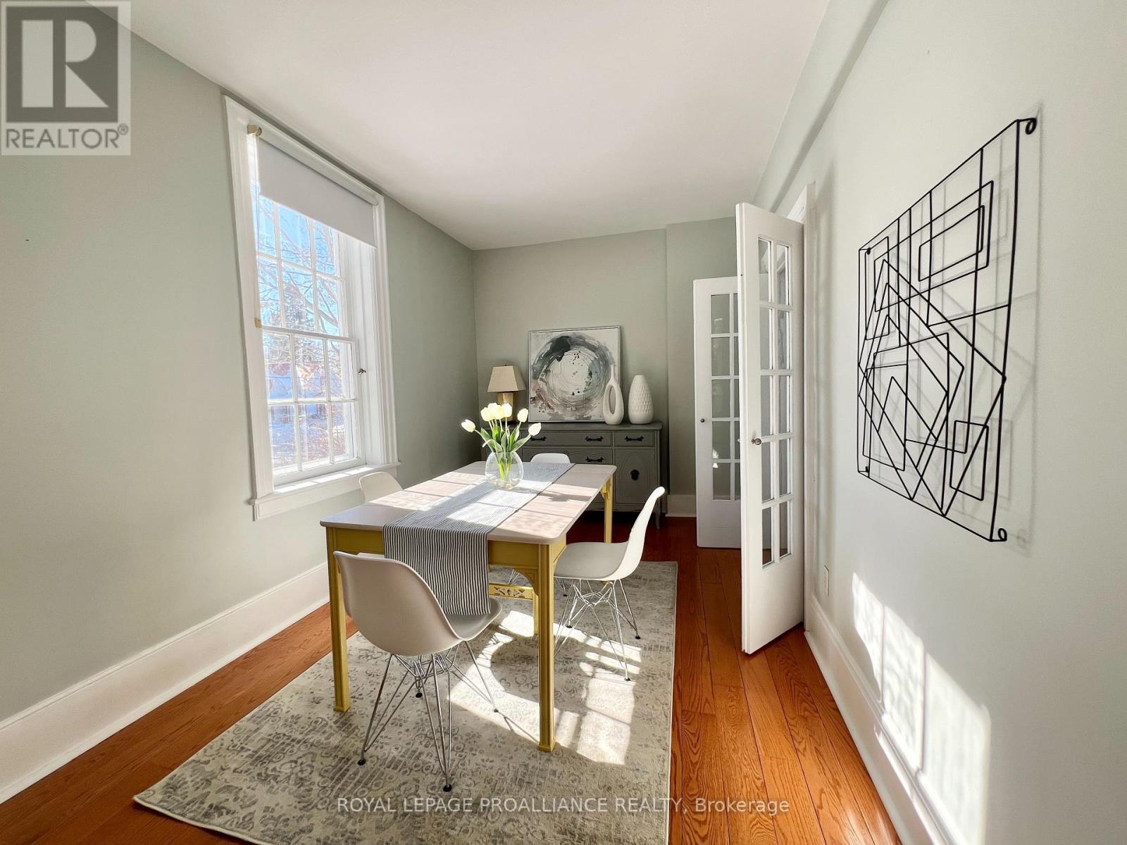 374 Bloomfield Main Street, Prince Edward County (Bloomfield Ward), Ontario  K0K 1G0 - Photo 8 - X12454834