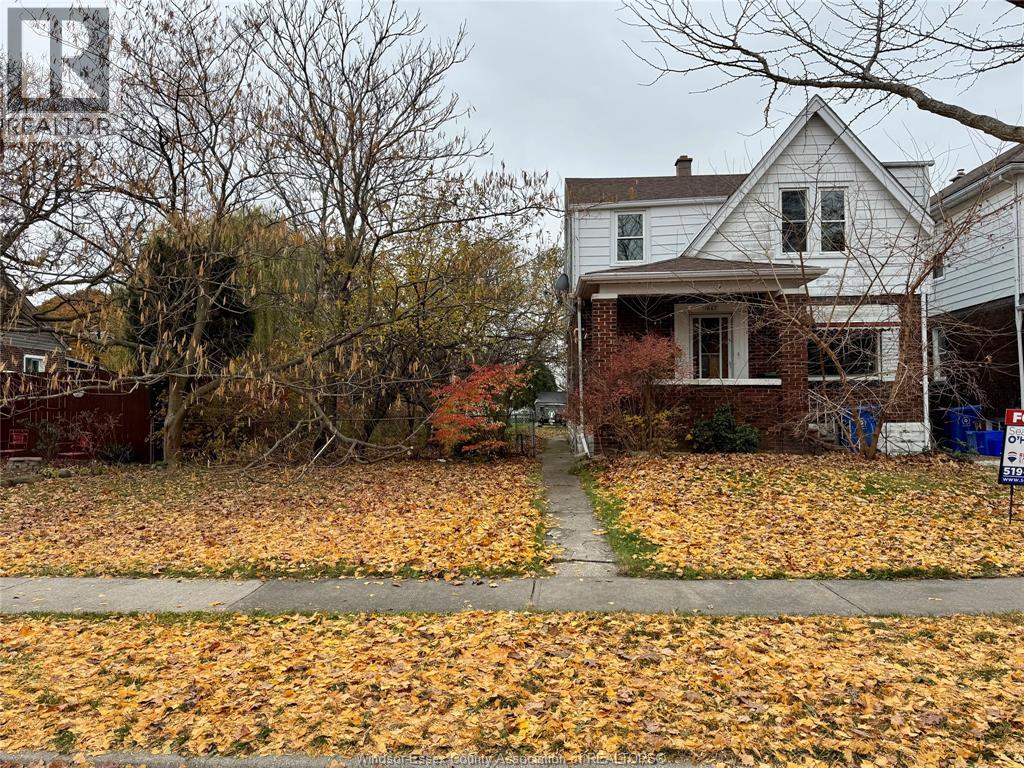 MLS# 25029247: 1667 PIERRE AVENUE, Windsor, Canada