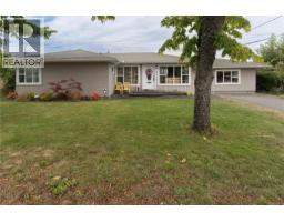 141 Jensen Ave E Parksville