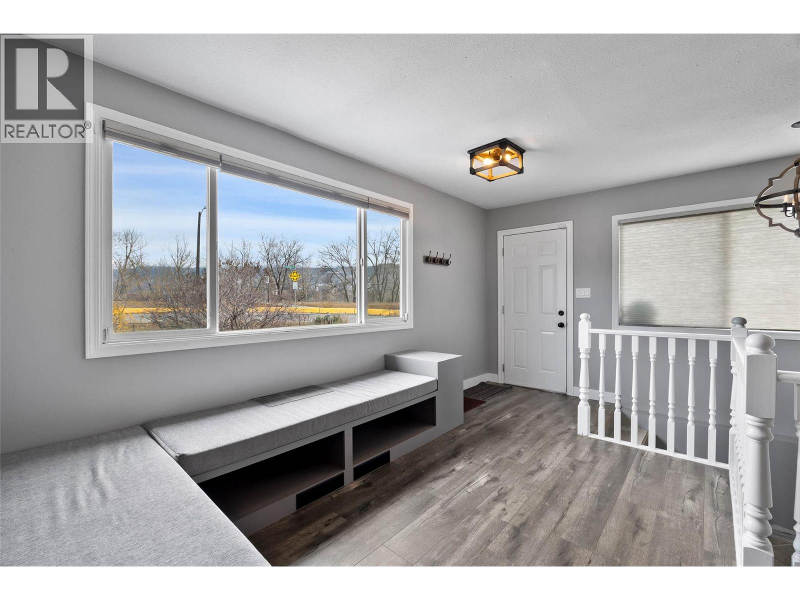 283 Beach Avenue, Kamloops, British Columbia  V2B 1C4 - Photo 4 - 10369492