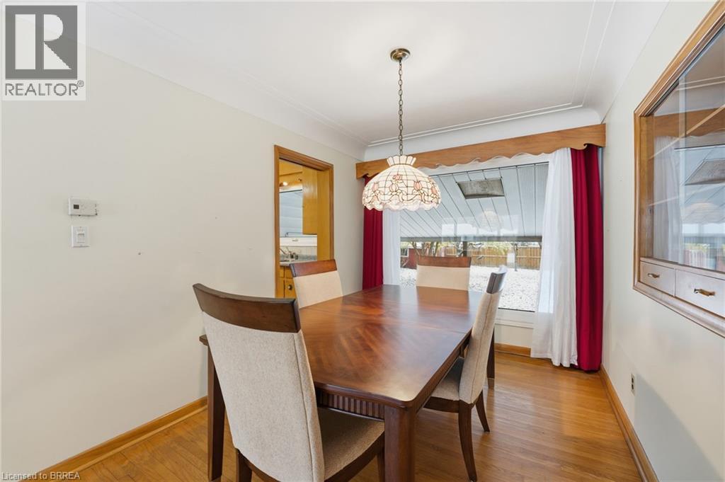 9 Waddington Street, Brantford, Ontario  N3R 2R2 - Photo 9 - 40784423