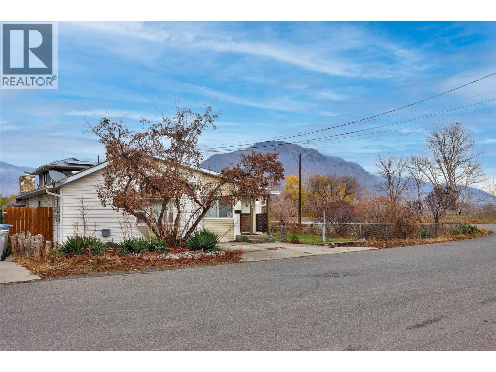 283 Beach Avenue, Kamloops, British Columbia  V2B 1C4 - Photo 3 - 10369492