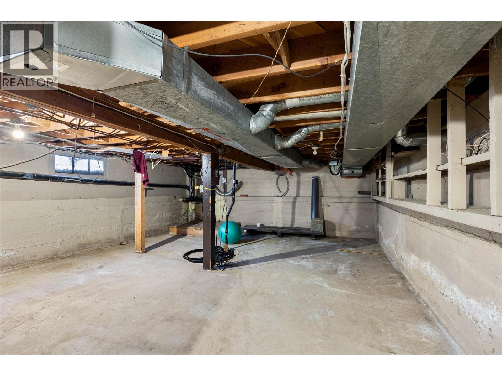 283 Beach Avenue, Kamloops, British Columbia  V2B 1C4 - Photo 29 - 10369492