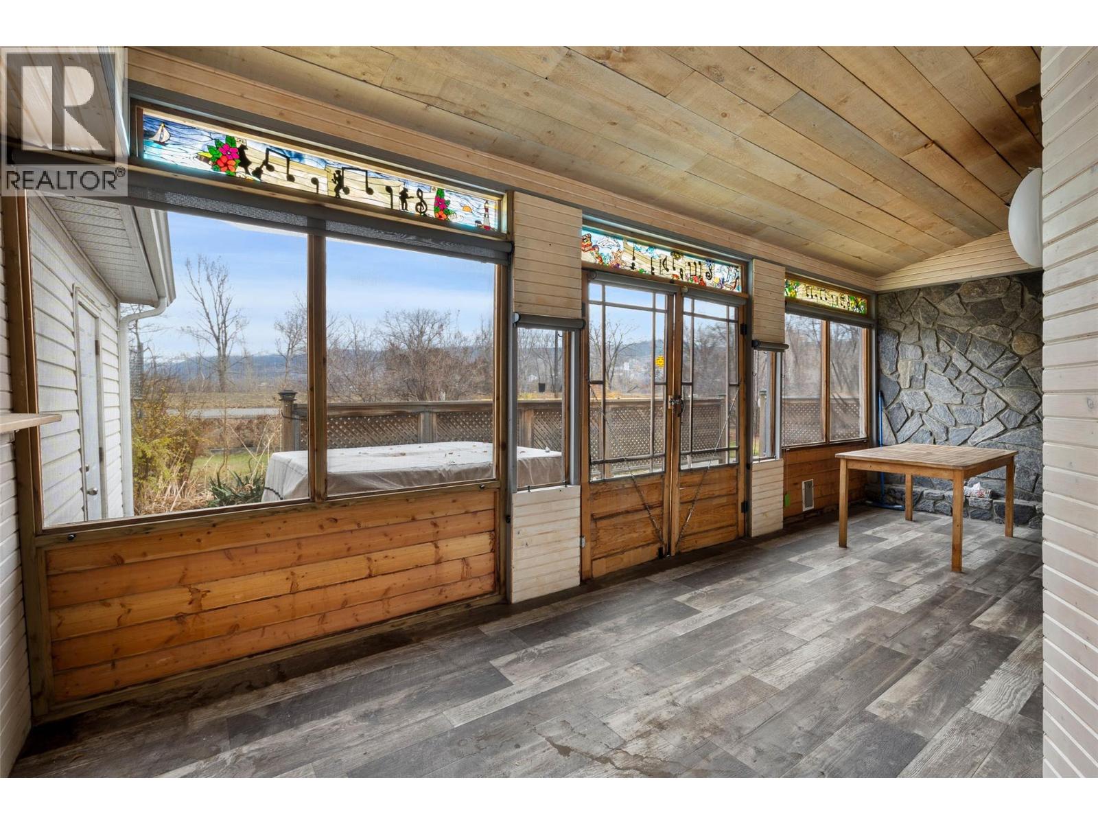 283 Beach Avenue, Kamloops, British Columbia  V2B 1C4 - Photo 14 - 10369492