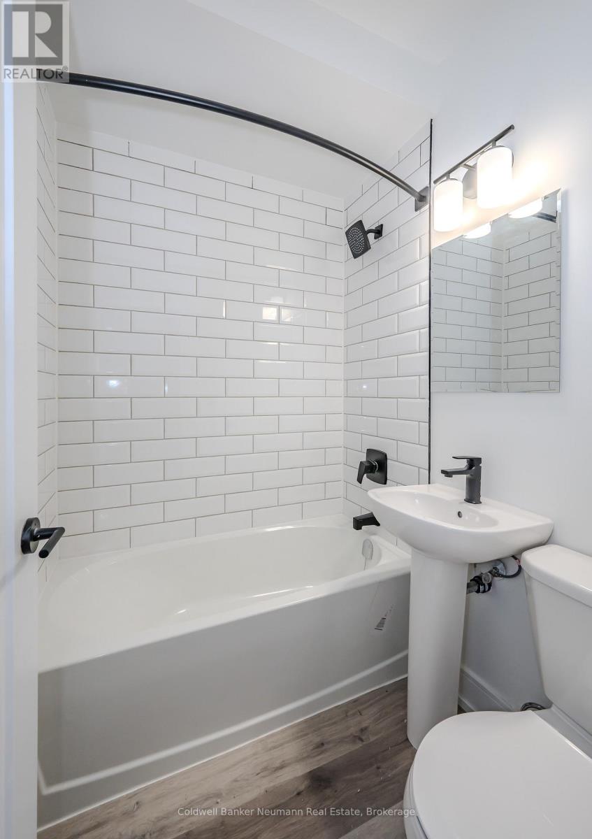 7 - 104 Elizabeth Street, Guelph (St. Patrick's Ward), Ontario  N1E 2X4 - Photo 14 - X12564294