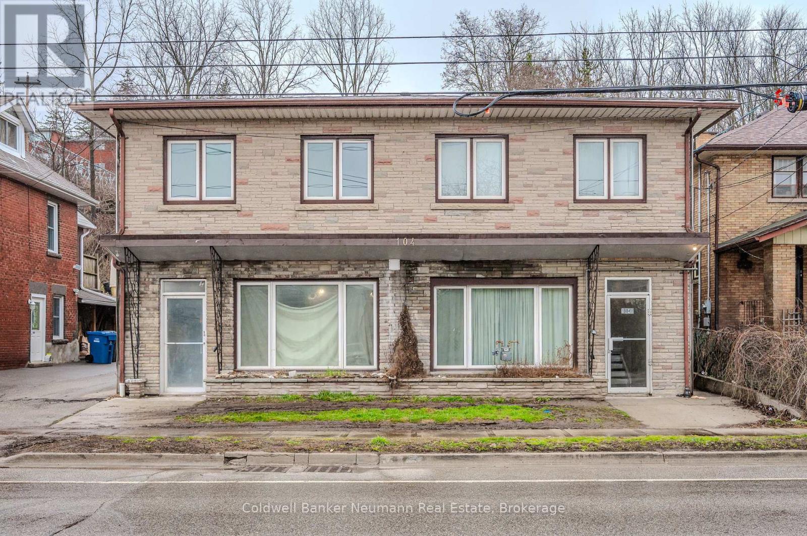 7 - 104 Elizabeth Street, Guelph (St. Patrick's Ward), Ontario  N1E 2X4 - Photo 2 - X12564294