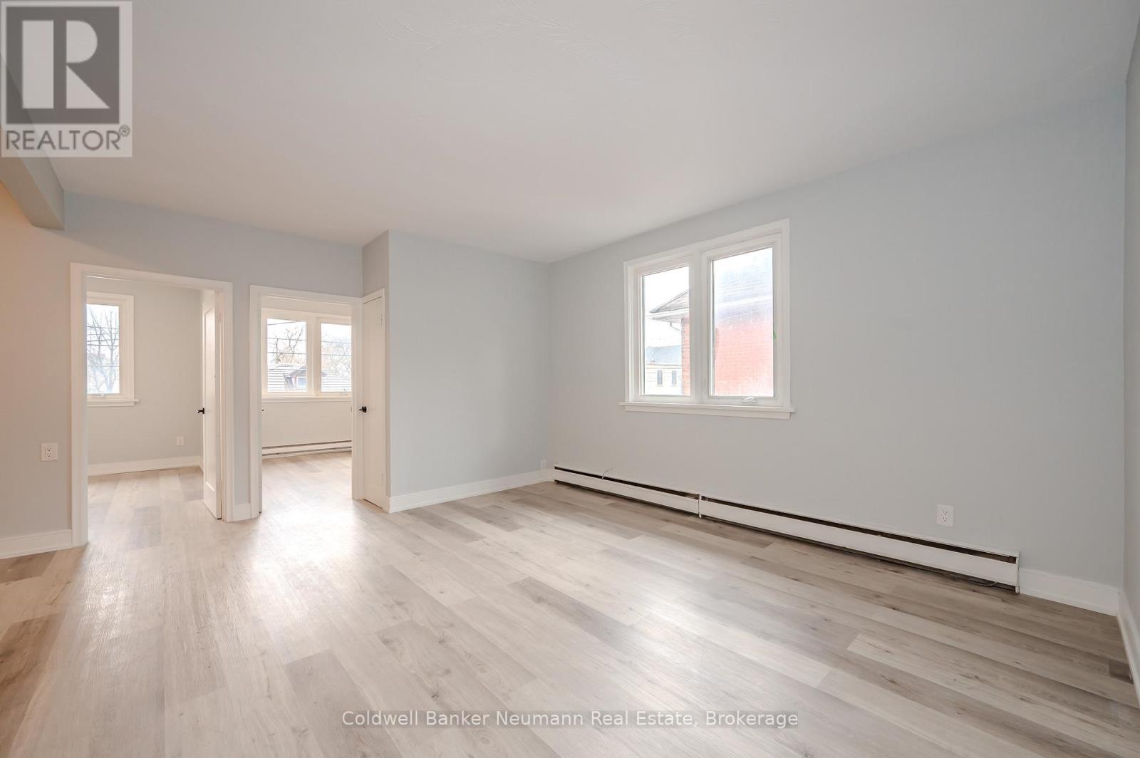 7 - 104 Elizabeth Street, Guelph (St. Patrick's Ward), Ontario  N1E 2X4 - Photo 6 - X12564294